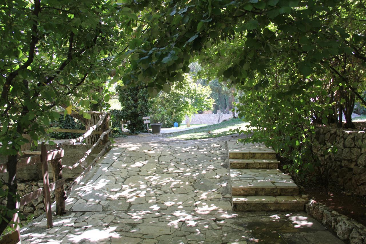 Hotel Domaine De Chouchene Sahrat al Qashsh Esterno foto
